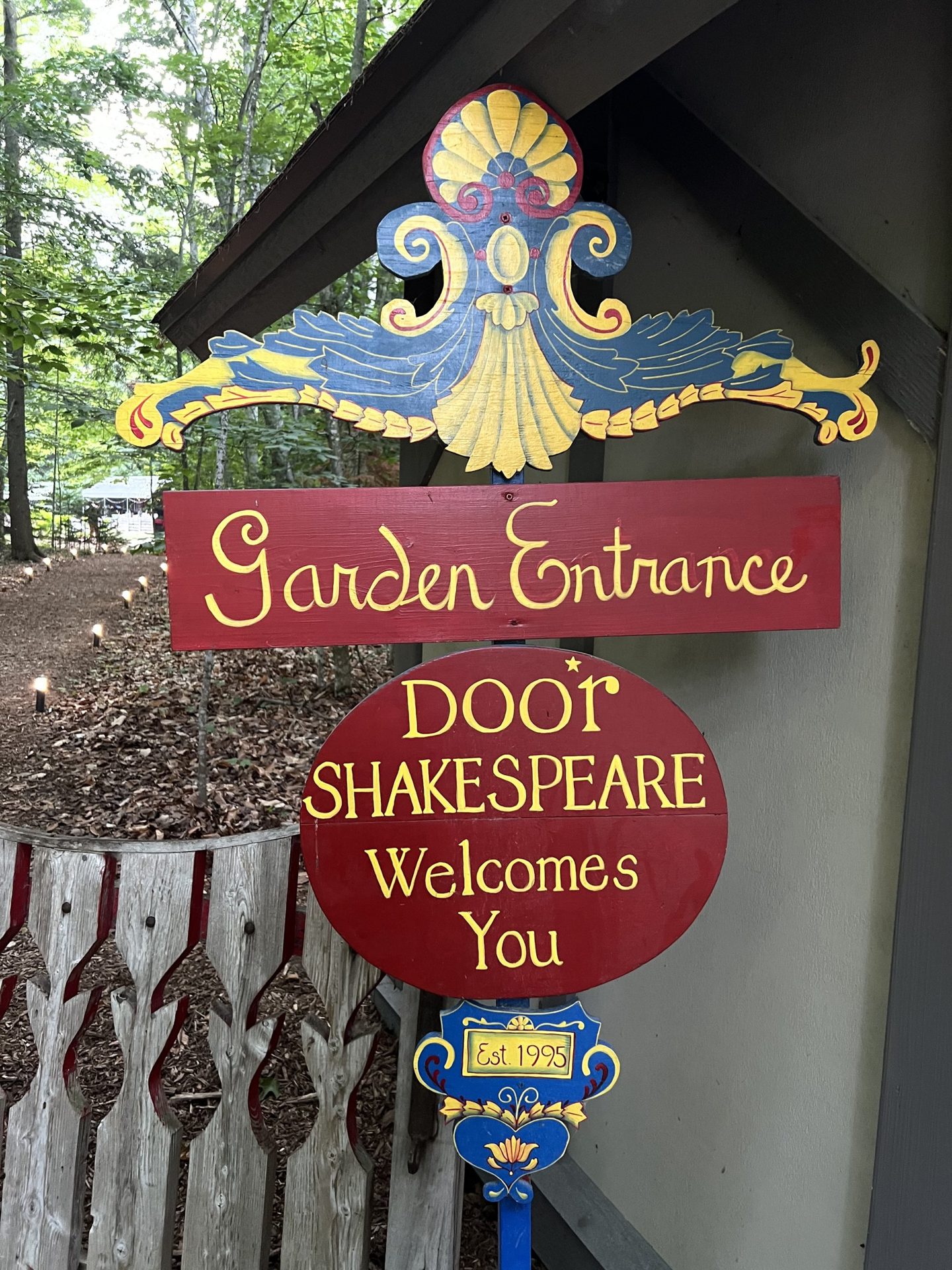 Door Shakespeare (1 of 6)