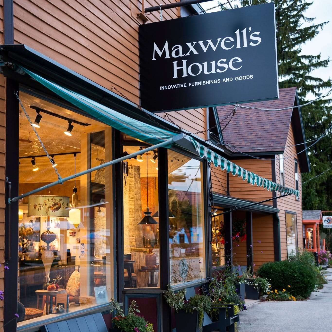 Maxwell’s House (1 of 3)
